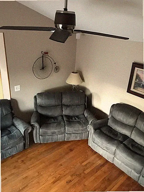 Flexsteel manual reclining couch, loveseat and recliner 3-piece furniture set