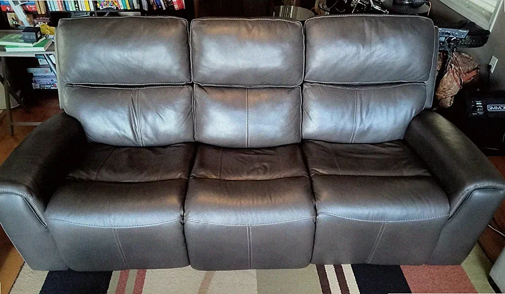 Flexteel Jarvis Leather Sofa Zero Gravity! Mica Gray Leather